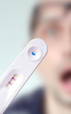De ce ar trebui să facă bărbații teste de sarcină
