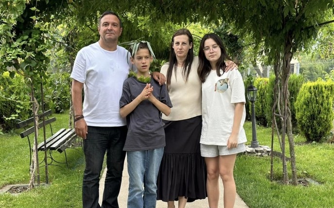 Ce familie frumoasă are Daniel Buzdugan! A devenit tată de două ori, alături de soția sa, Monica