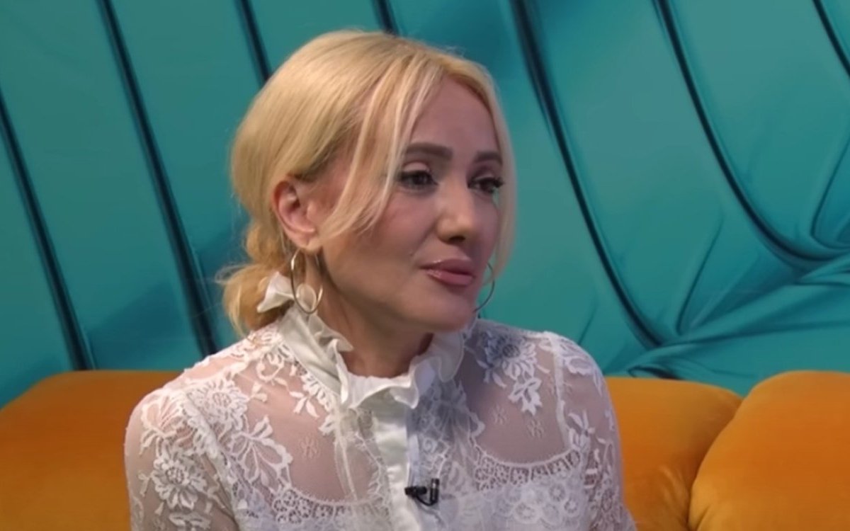 Adriana Ochișanu a făcut primele declarații despre starea fiului ei, după ce s-a trezit din comă. "E foarte greu"
