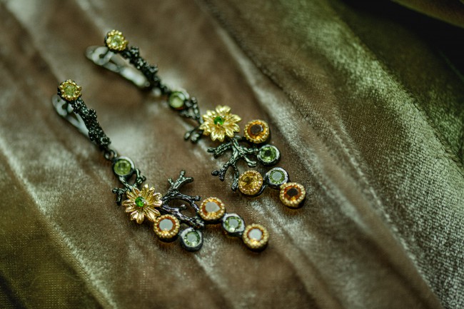 Cerceii din argint cu citrin, peridot și diopsid