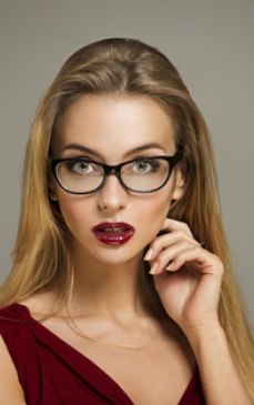 Sfaturi ochelari | Machiaj pentru ochelari