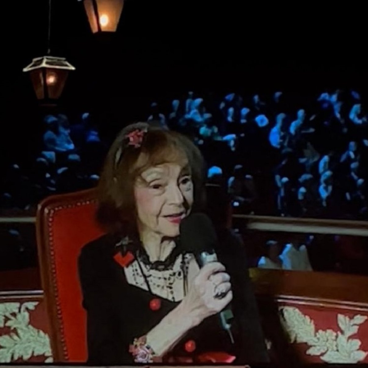 Marina Voica a fost omagiată pentru cariera de 65 de ani la Opera Națională. Laurențiu Cazan, fostul partener, a cântat la spectacolul în cinstea ei
