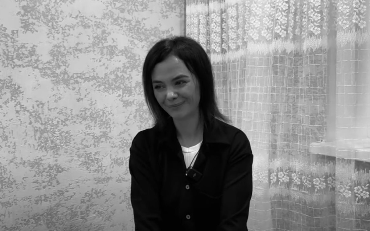 Dorina a rămas singură cu trei copii de crescut. "Amanta soțului m-a sunat și mi-a zis că este însărcinată. A plecat la ea și m-a lăsat cu 3 copii"